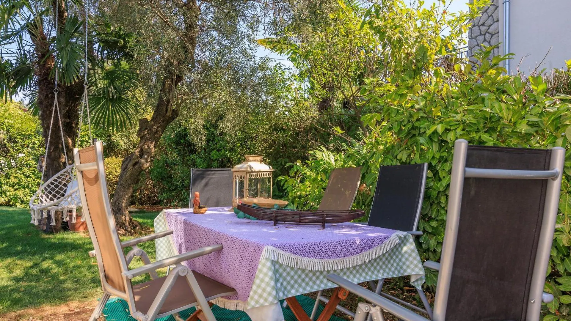 Jacaranda Cottage Malinska Holiday home