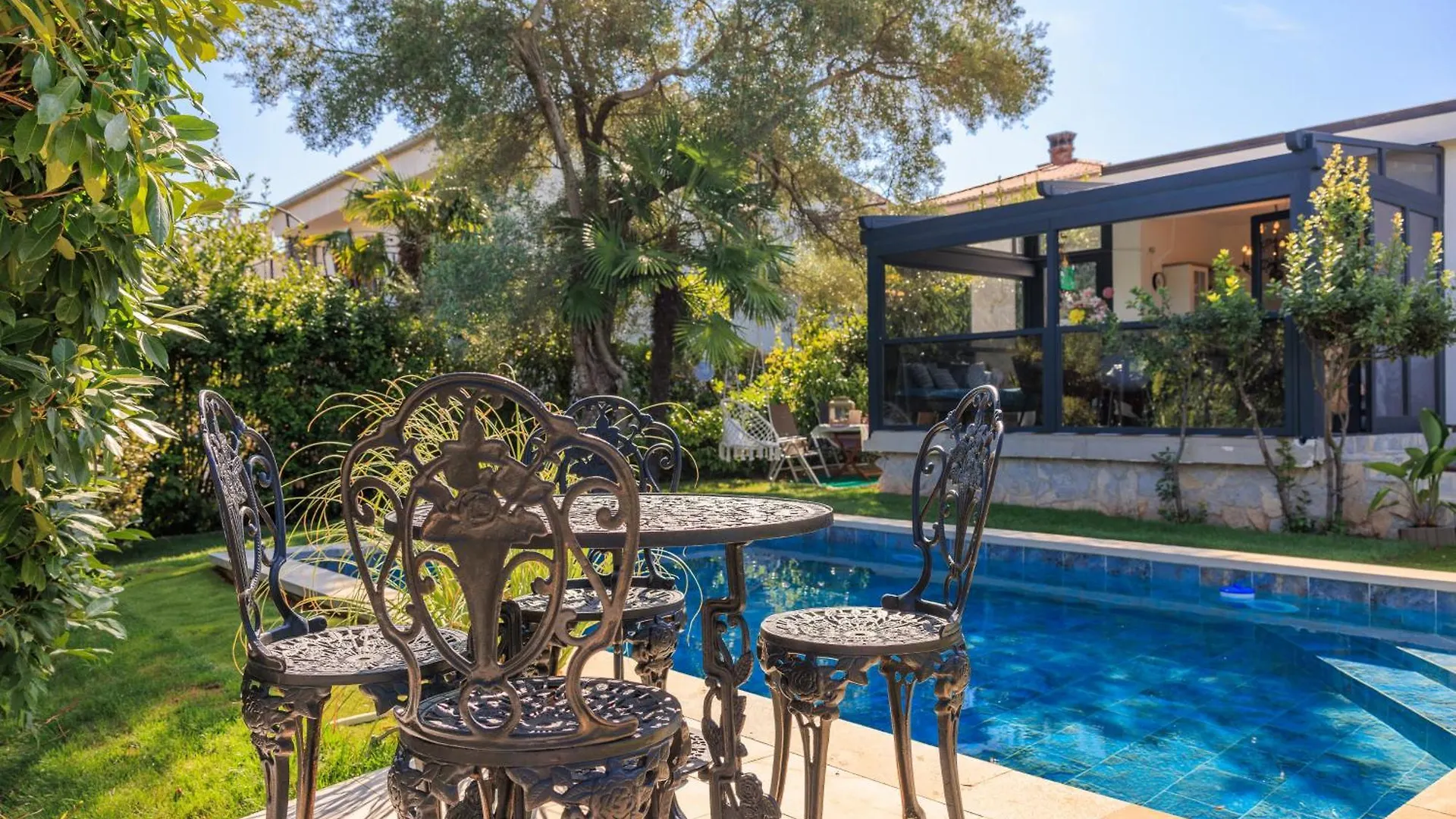Jacaranda Cottage Malinska